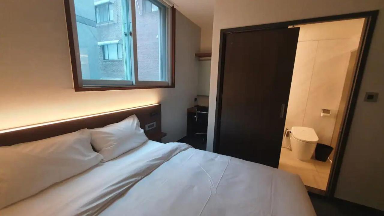 Pillowsopher Hongdae 酒店