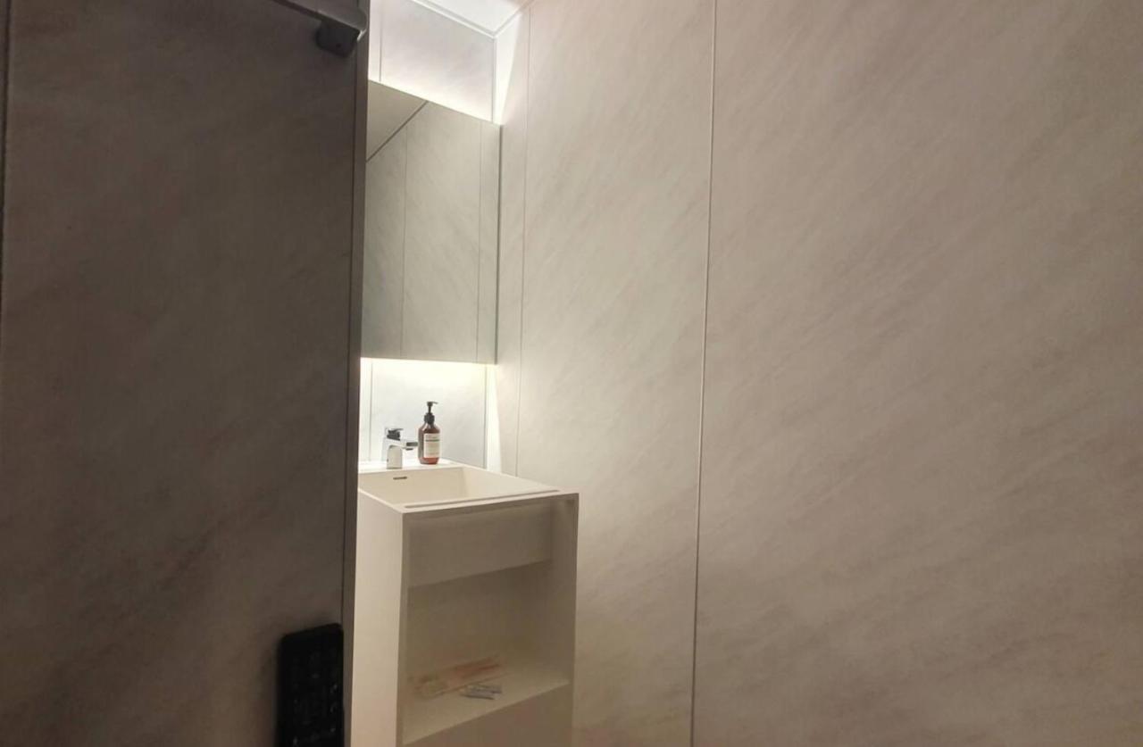 โรงแรม Pillowsopher Hongdae